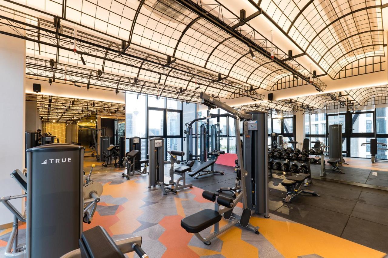 קואלה לומפור Scarletz Klcc Studio Suites 4 Pax Luxury Modern Style Wifi 100Mbps מראה חיצוני תמונה
